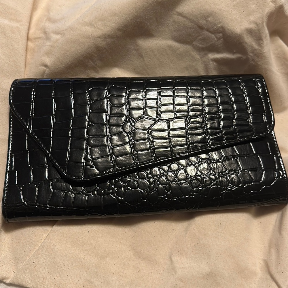 Black patterned cutch/crossbody purse